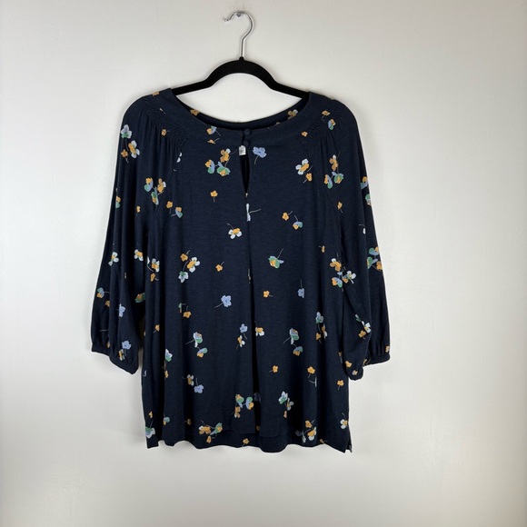 J Jill Womens Medium Shirt Blouse 3/4 Sleeve Floral Blue Round Neck Top - Picture 1 of 10